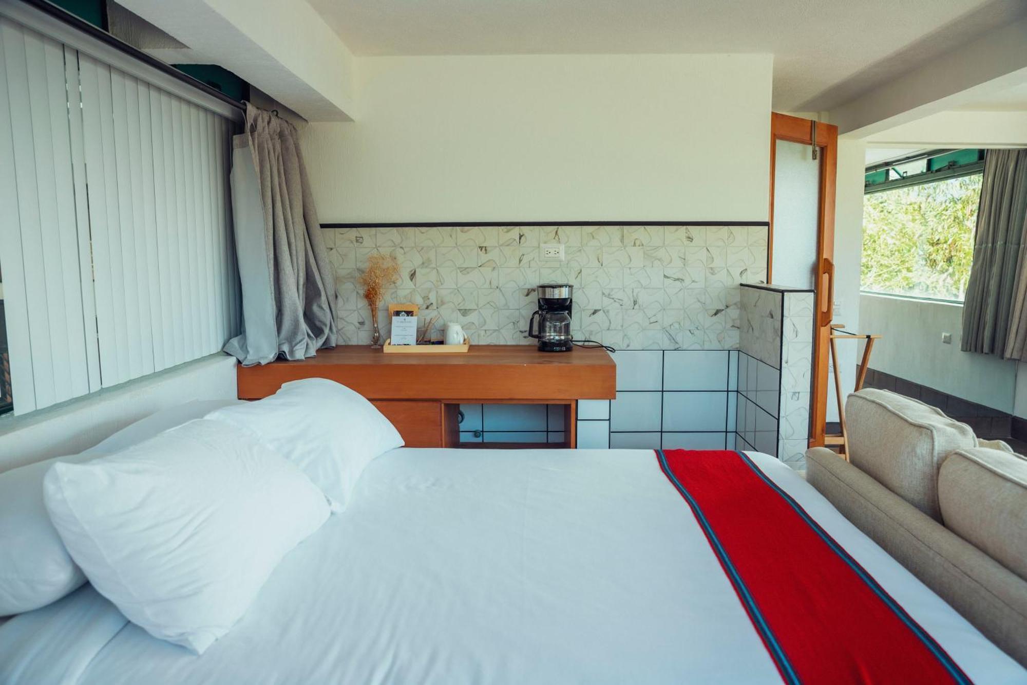 El Dragon Hotel 산 마르코스 라 라구나 외부 사진