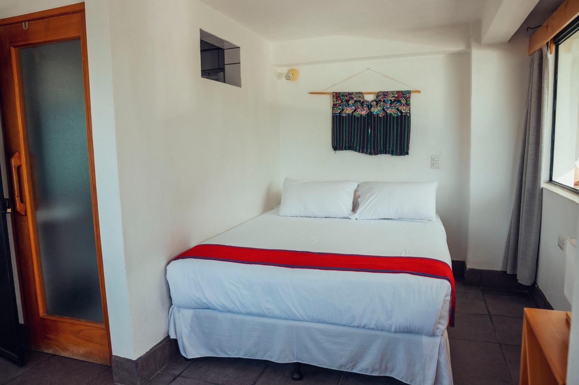 El Dragon Hotel 산 마르코스 라 라구나 외부 사진