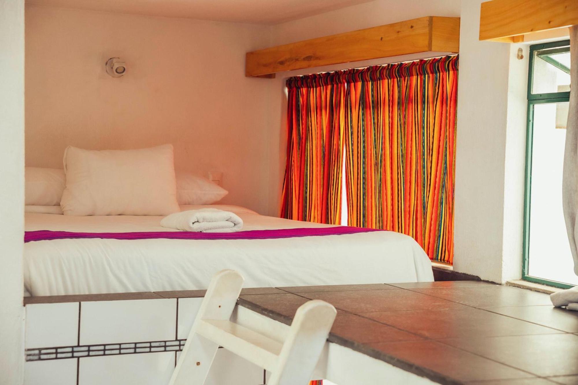 El Dragon Hotel 산 마르코스 라 라구나 외부 사진