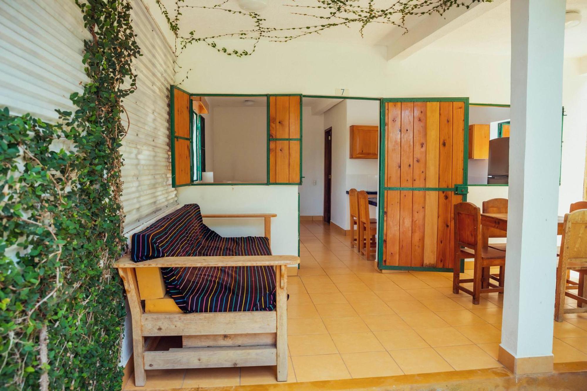 El Dragon Hotel 산 마르코스 라 라구나 외부 사진