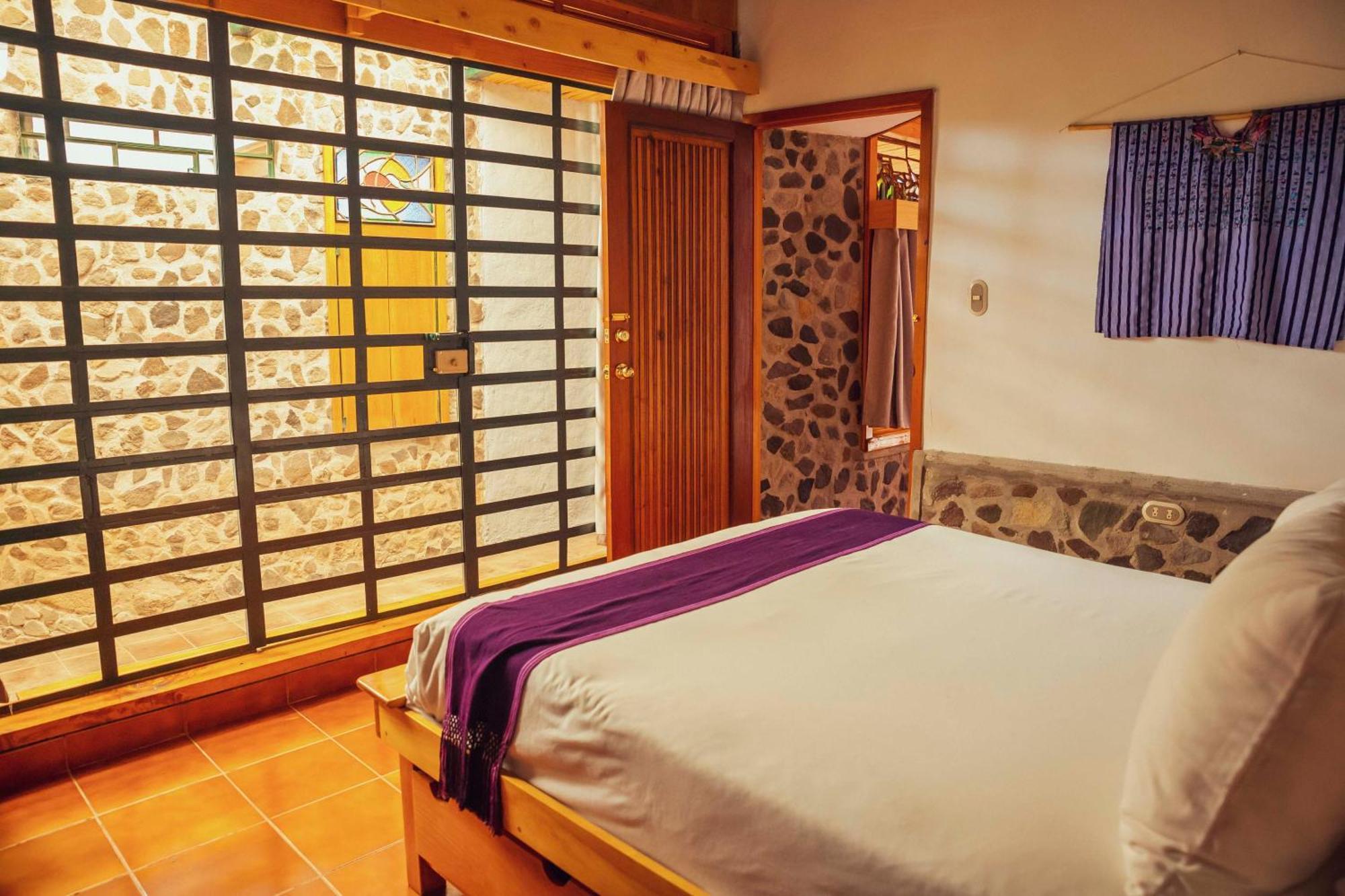 El Dragon Hotel 산 마르코스 라 라구나 외부 사진