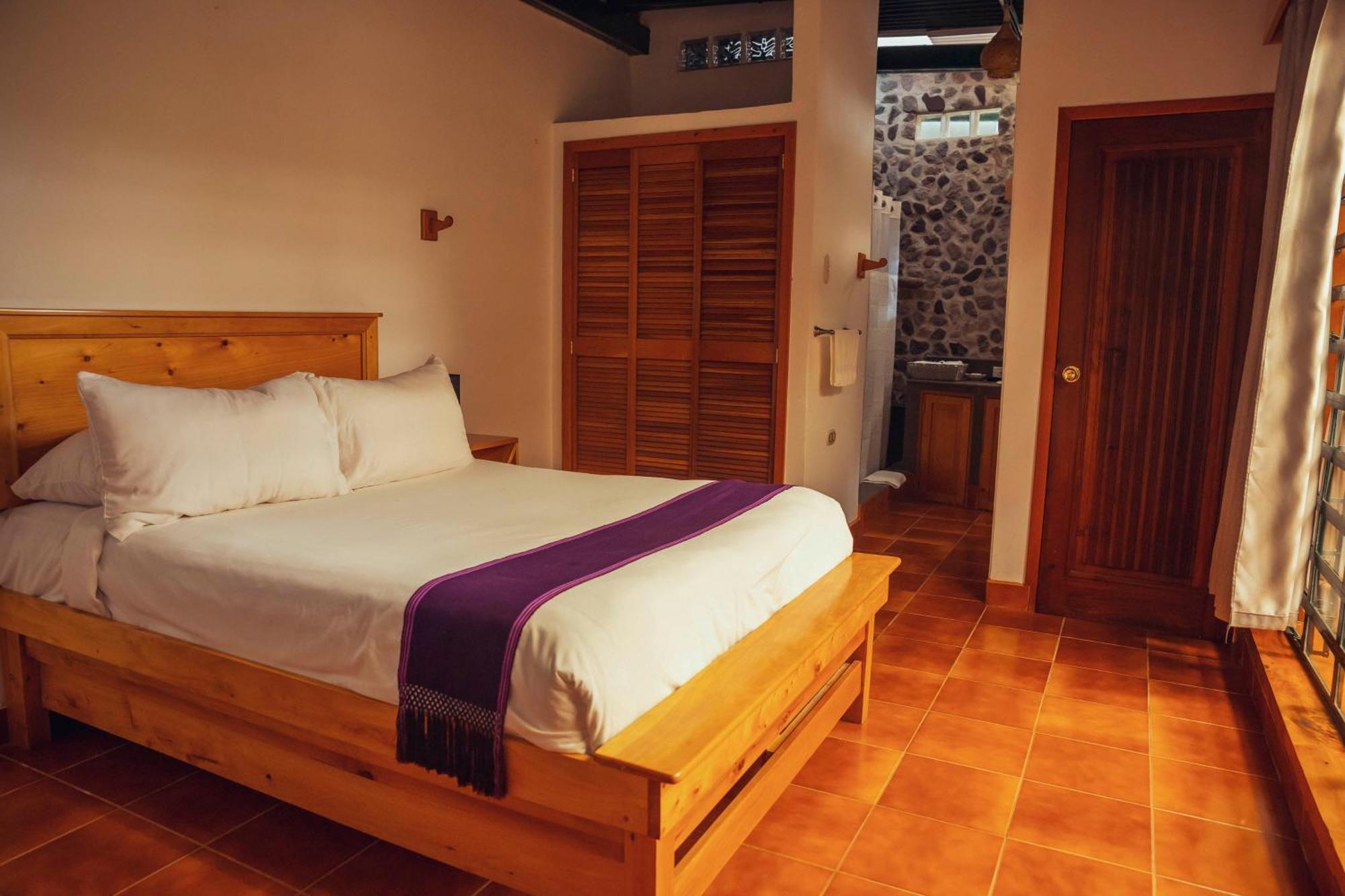 El Dragon Hotel 산 마르코스 라 라구나 외부 사진